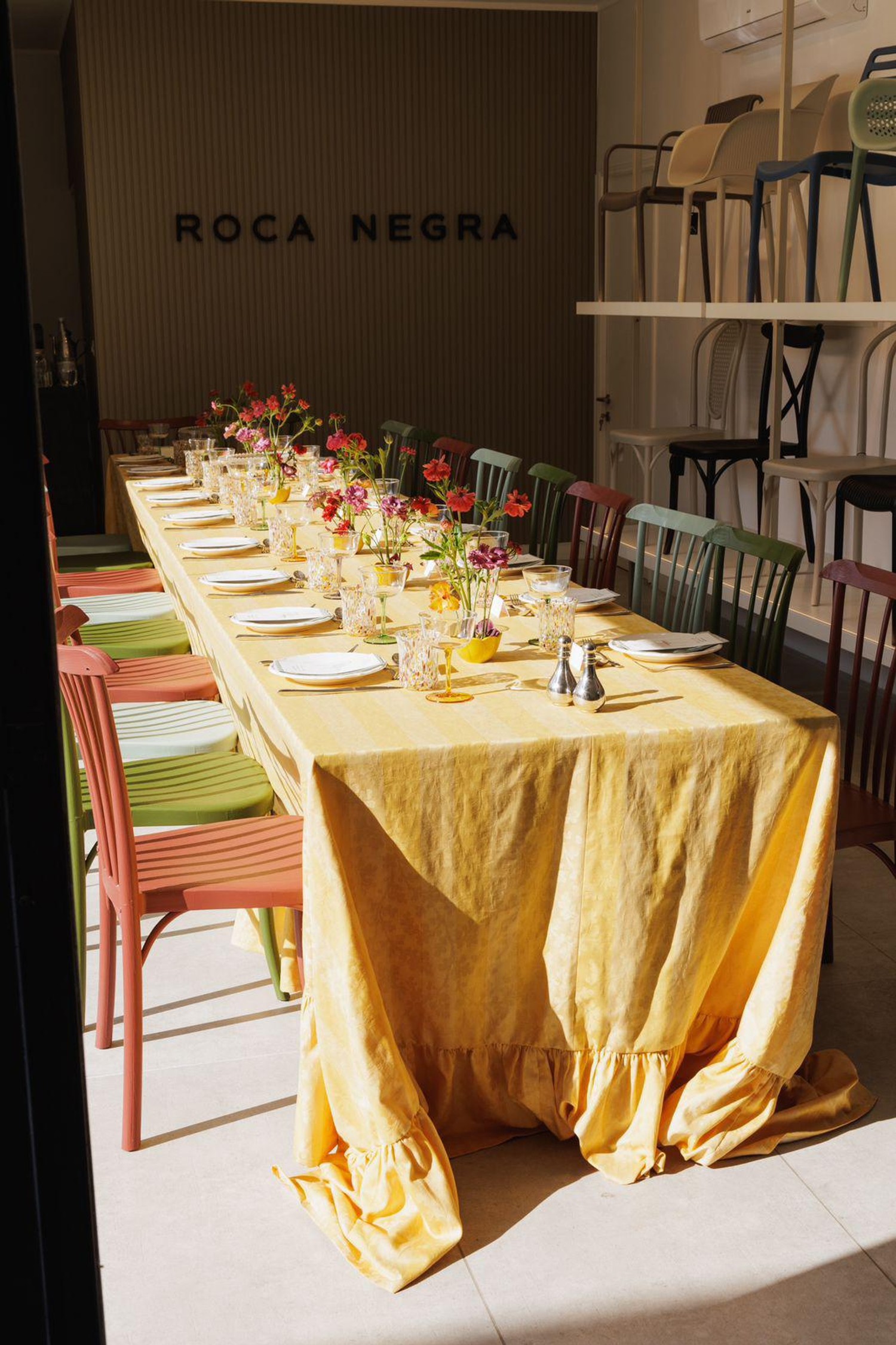 Roca Negra Store 2