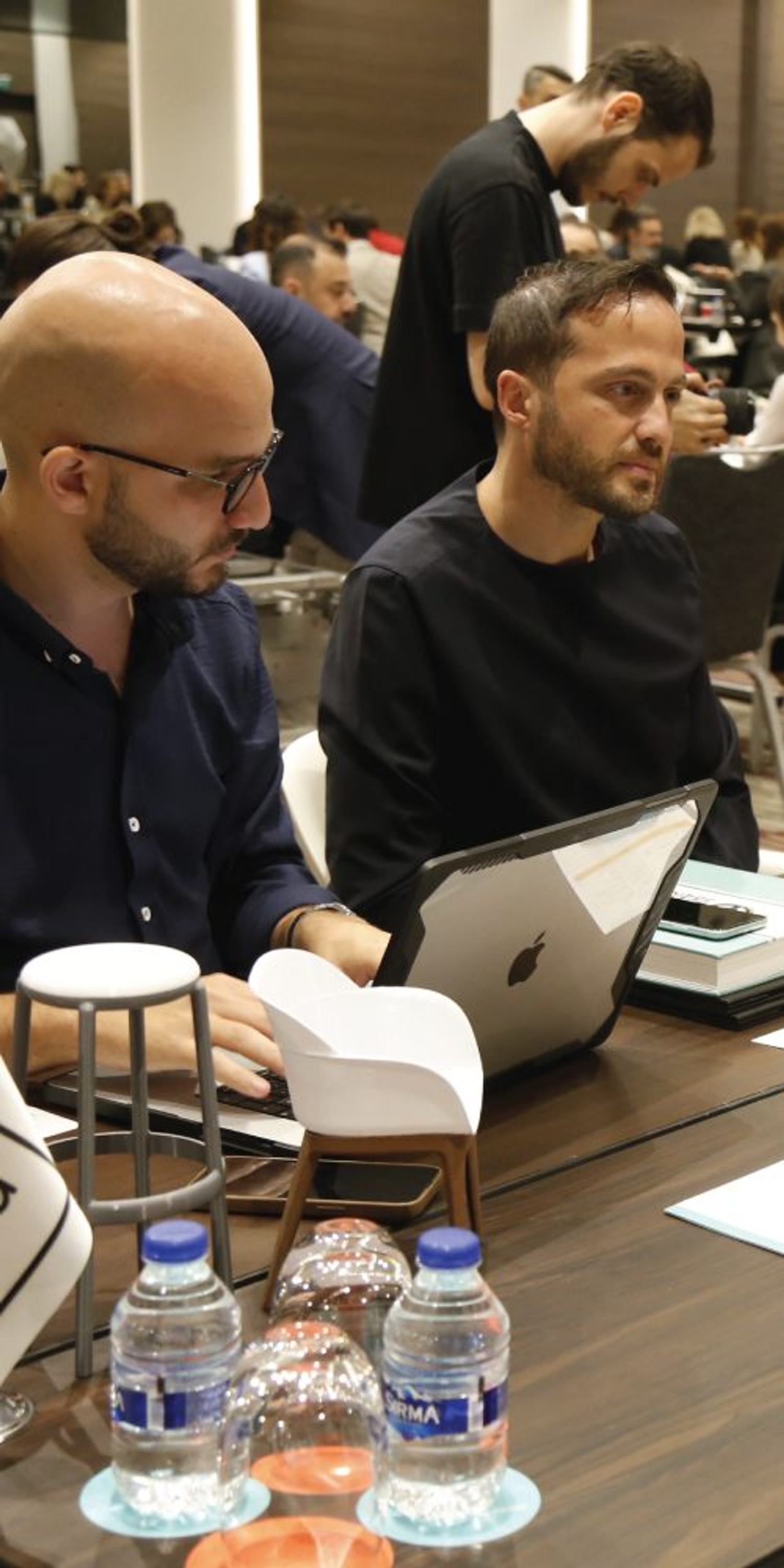 Один-на-один деловые встречи Ассоциации внештатных архитекторов Стамбула